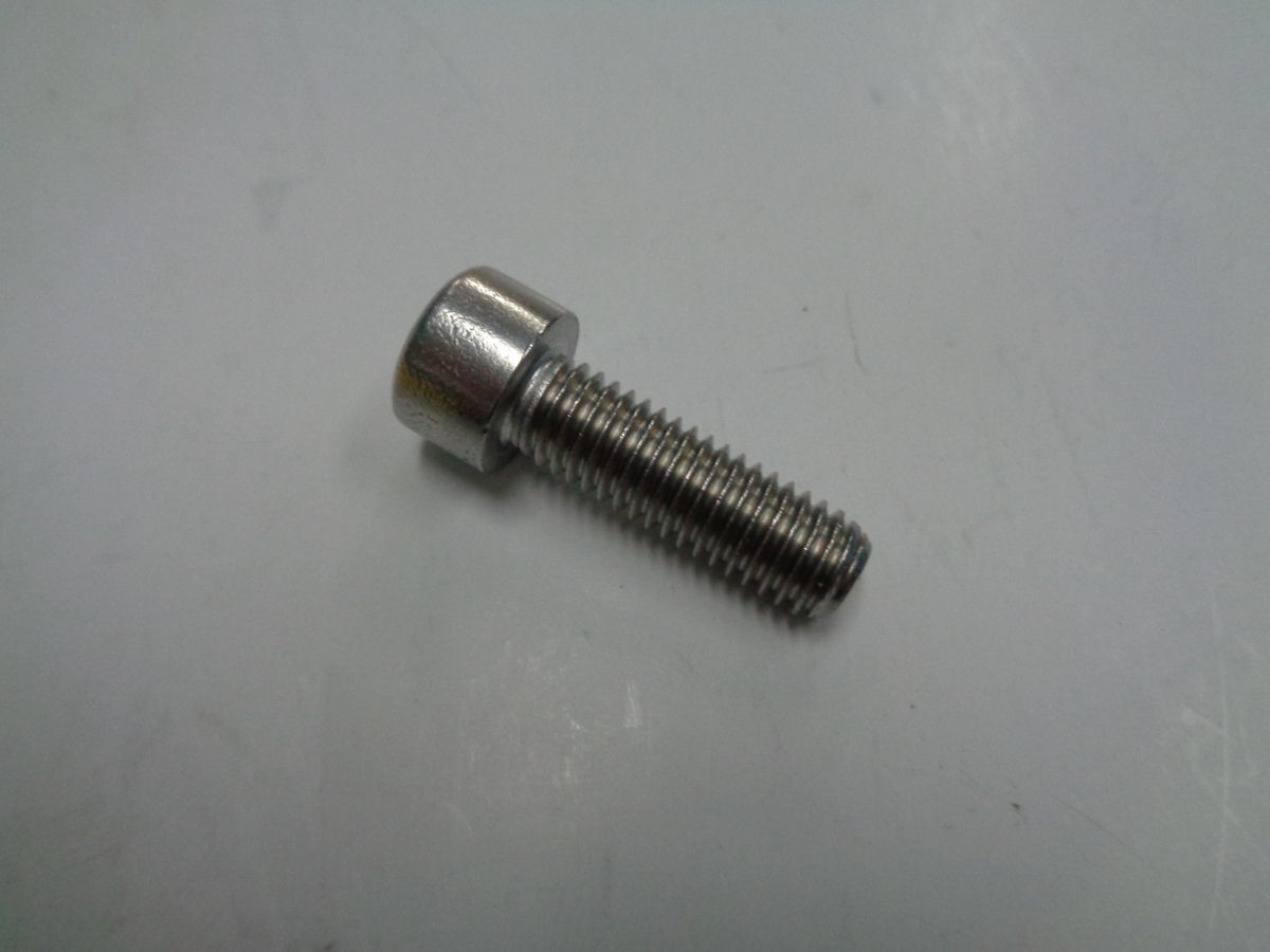 Front Water Neck Bolt 8x25