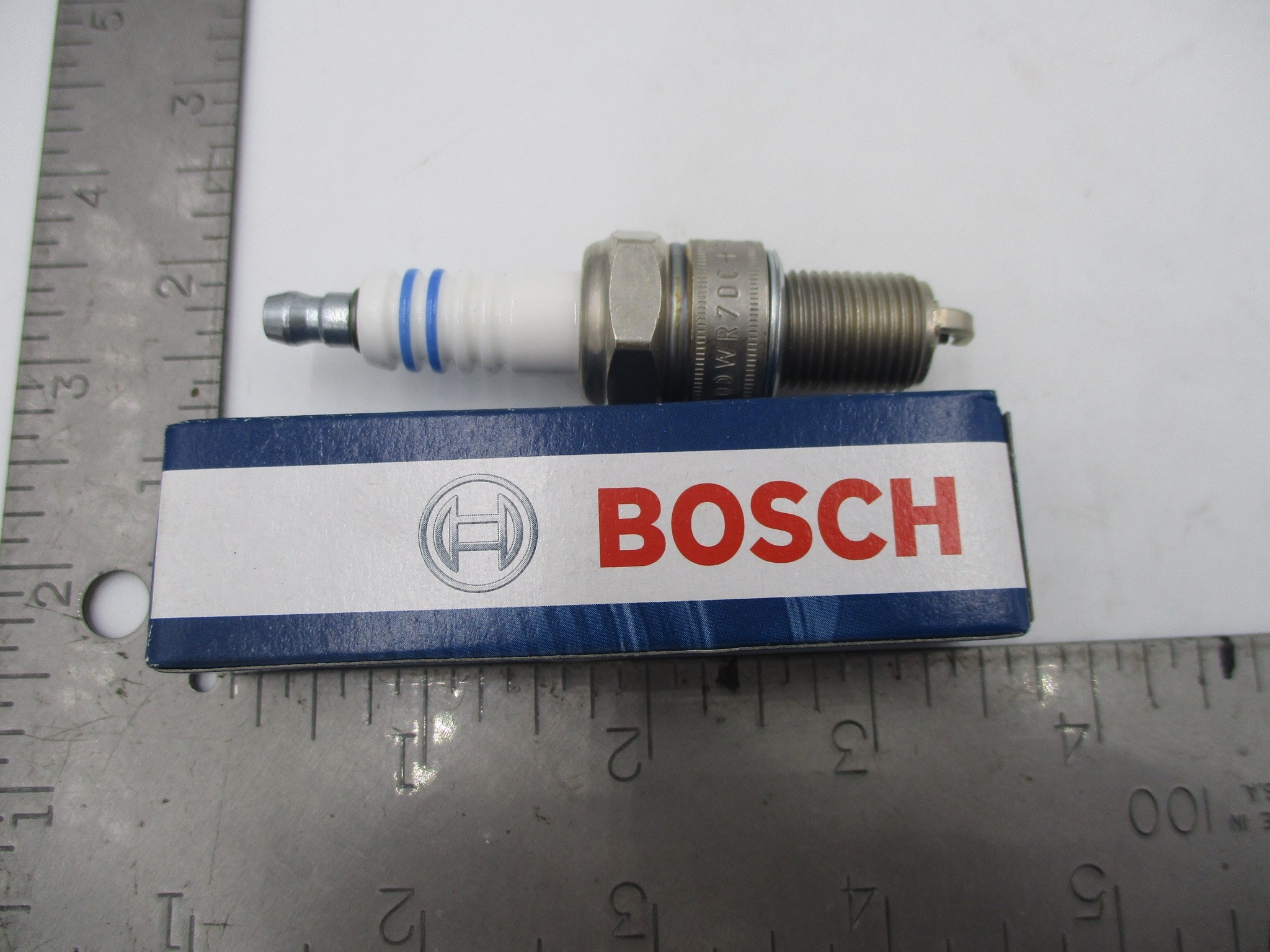 Spark Plug Bosch 82 TO 95 924S 944 951 968 ALL 