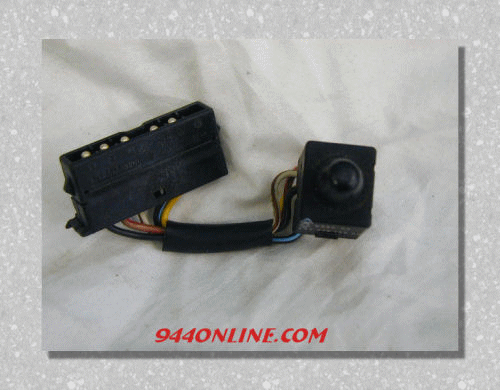 Outside Mirror Adjusting Switch 85/2 to 95 944 951 968 