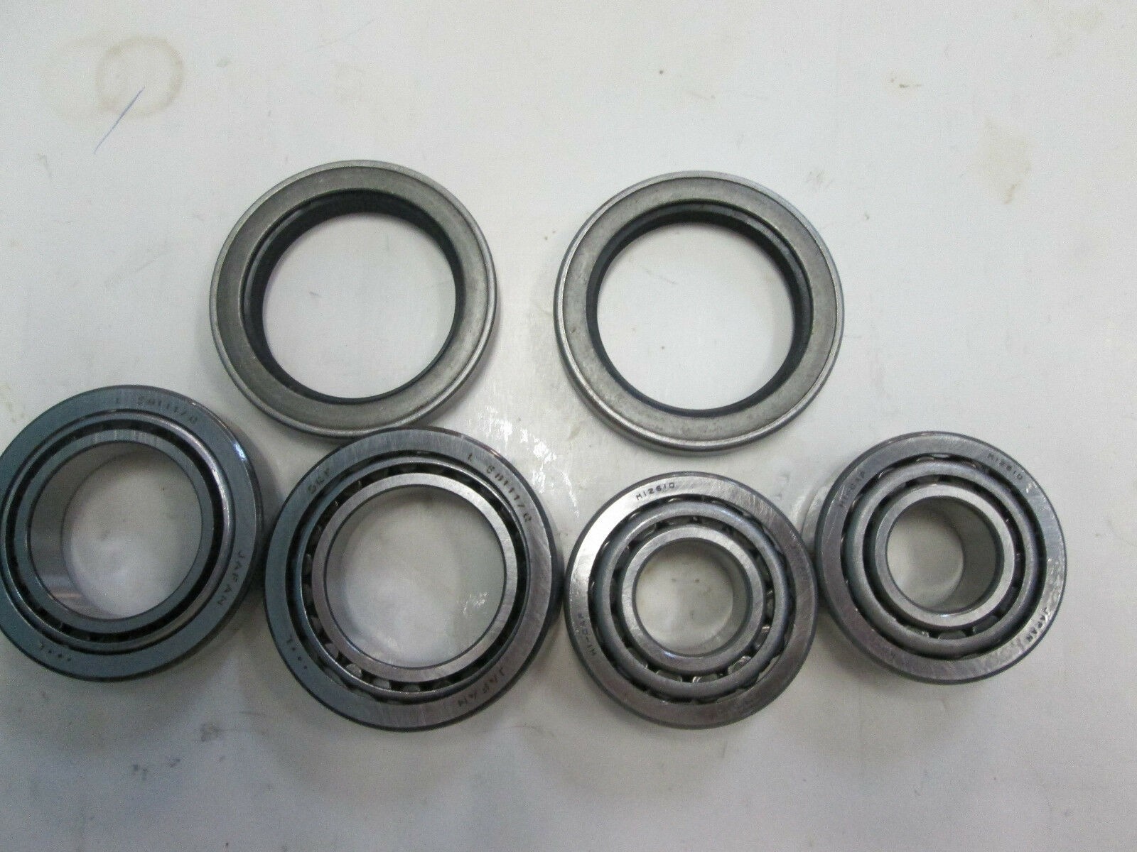 Early Deluxe Front Wheel Bearing Kit 82 to 86 